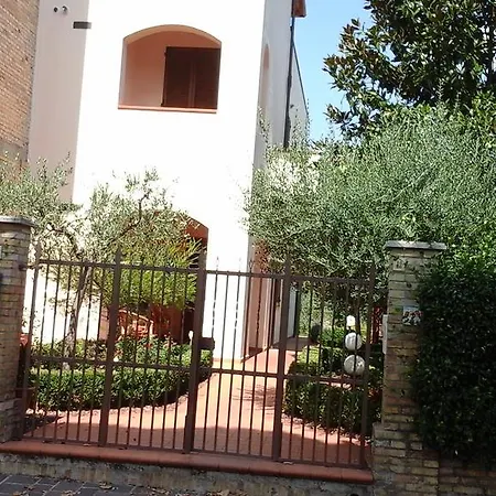 Angelina House 아파트